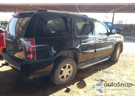 2008 GMC Yukon Denali из США, поврежденный, VIN 1GKFK638X8J196628